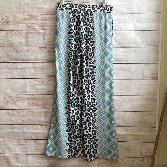 CRAZY TRAIN LEOPARD PRINT WIDE LEG PALAZZO PANTS - Picture 5 of 6